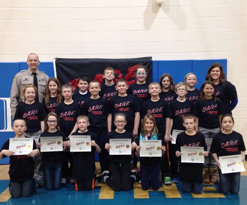 2017 DARE graduating class from the Irene-Wakonda Elementary school